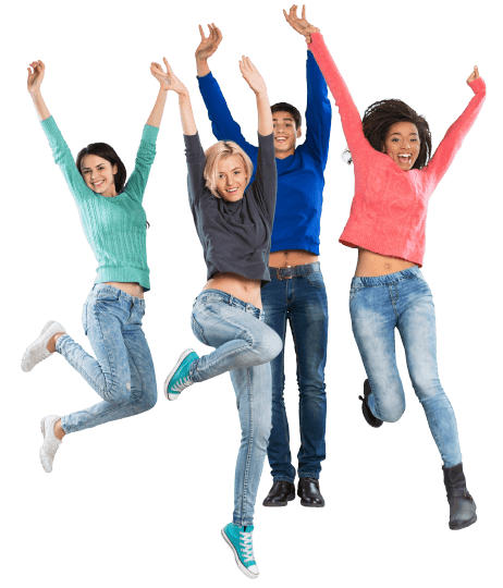 Quatre jeunes bondissant ensemble, bras levés